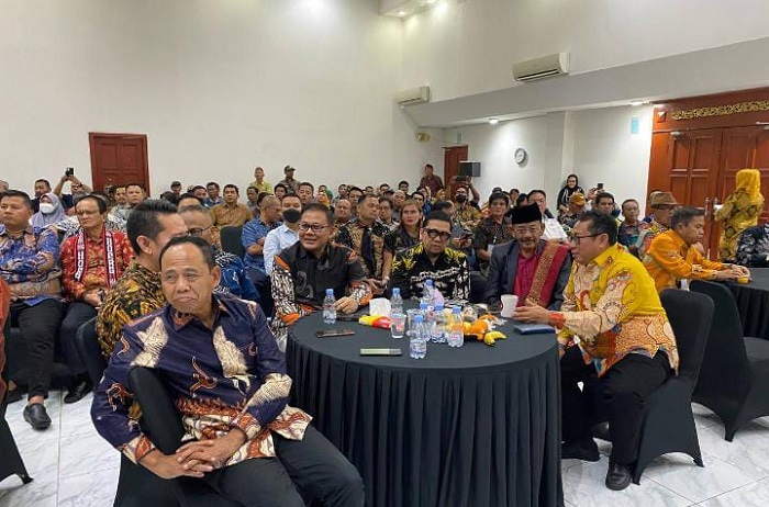 Semua perusahaan pers media siber yang tergabung dalam Serikat Media Siber Indonesia (SMSI) saat sidang Rapat Kerja Nasional (foto/istimewa)