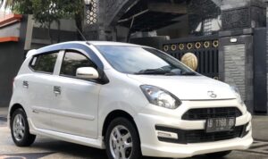 Rekomendasi City Car Bekas