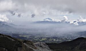 Rekomendasi Gunung Cantik di Jawa Barat