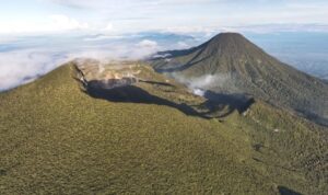 Pendaki Yuk Merapat, Rekomendasi Gunung di Jawa Barat untuk di Daki