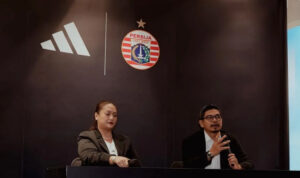 0000000000000---Persija kerja sama dengan Adidas