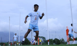 0000000000000--- Robi Darwis tinggalkan Persib Bandung