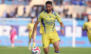 000000000000000--- Gelandang Persib Luciano Guaycochea Nikmati Liburan di Argentina dan Habiskan Waktu Bersama Keluarga